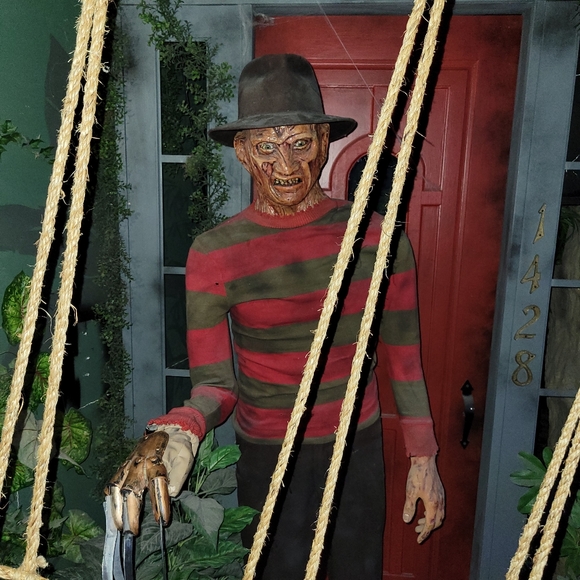 New 2 you thrift shop - Picture 6 of 7